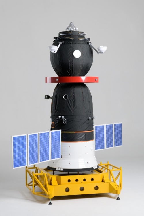 Масштабная модель Космического корабля Союз МС